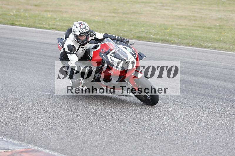 /Archiv-2025/04 13.04.2025 Get Faster Caremotion ADR/Gruppe gruen/95